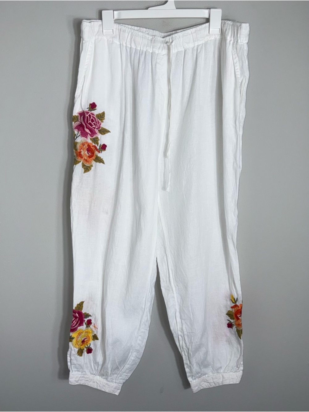 Johnny Was JW Los Angeles 100% Linen Embroidered Jogger Pants-White-Size 1X